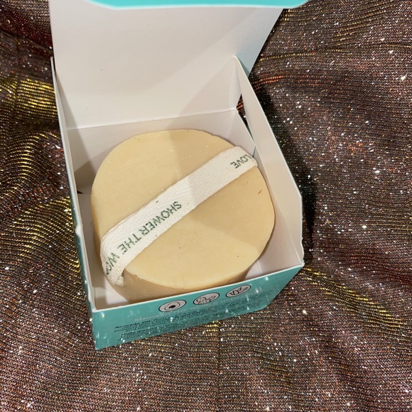 🌿🌱 plant based shampoo bar 🌱🌿 - Picture 3 of 3